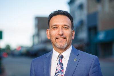 Gilberto Perez, Jr headshot