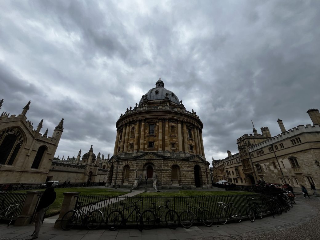 Students on a walking tour of Oxford