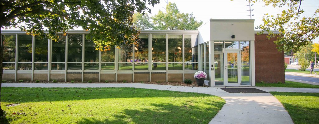 Communications center Goshen College