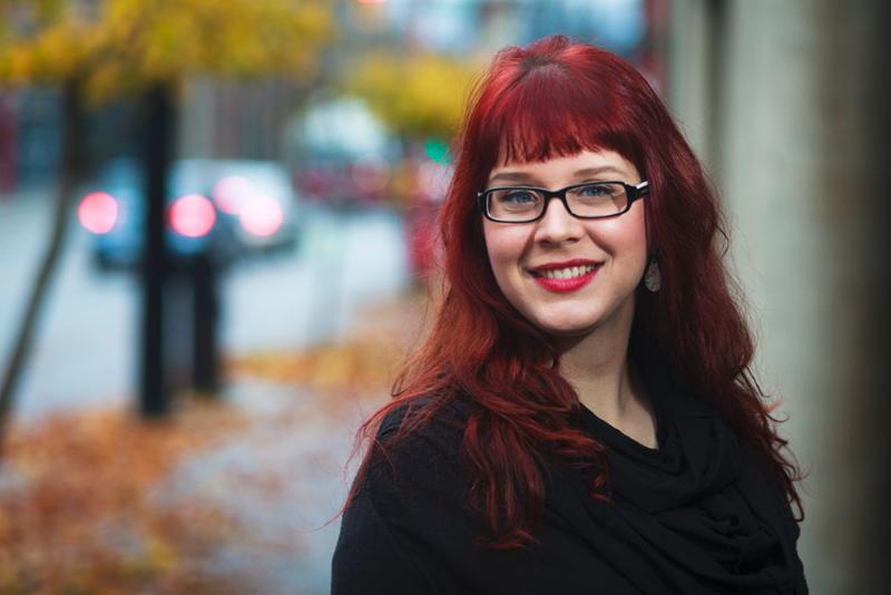 headshot of Sarah Elizabeth