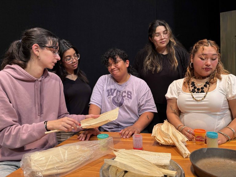 One Act Play: ‘Las Nuevas Tamaleras’