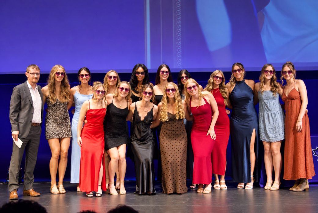 Group of women's sports students at Goshen College LEAFY awards