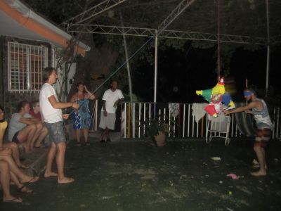 Piñata time!