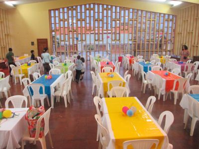 Students did a great job preparing the Jinotepe City Hall/Convention Center into a colorful, welcoming space for the Despedida-A Farewell thank you celebration for host families.