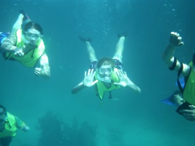 Picture 116_rs Students swimming during Marine Biology term