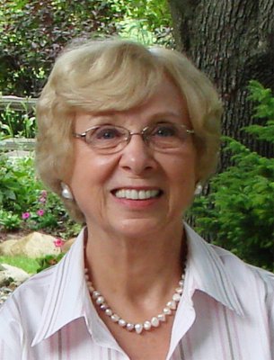 Through generosity and leadership, Carolyn Sauder ’55 weaves together belief and action