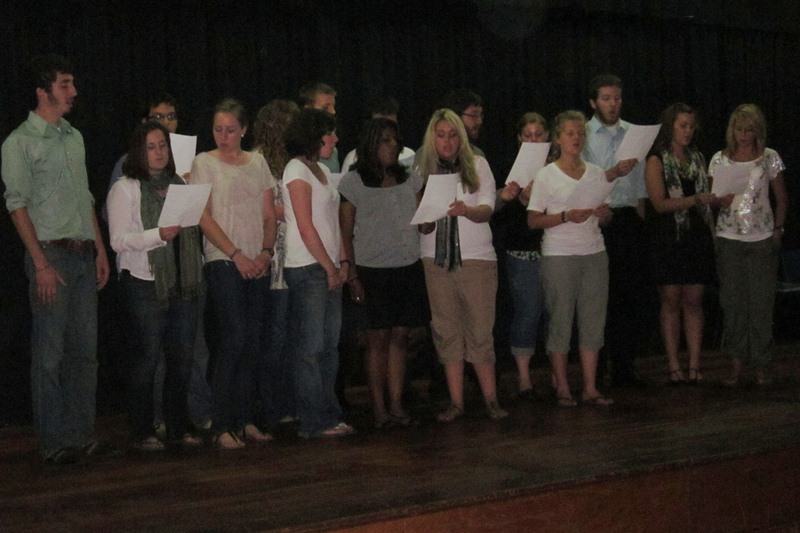 The first musical selection: "Come Thou Fount"