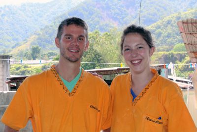 Alan and Becca on the roof of Clinica Elera.