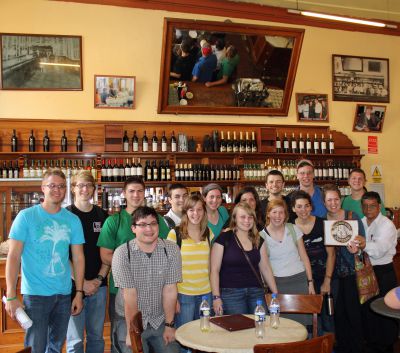 Students pause for a group photo at Bar Cordano, a downtown Lima landmark. They enjoyed soft drinks, tea and coffee.