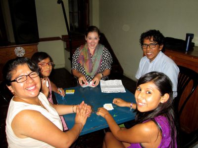 Elizabeth and her host family play a round of Dutch Blitz.