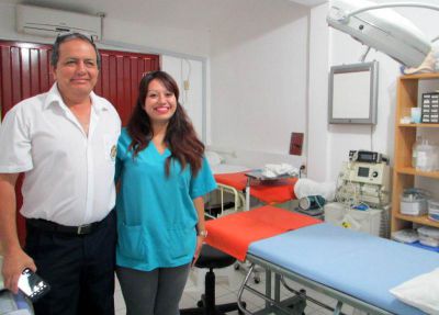 Jessica with Dr. Elera at Clinica Elera.