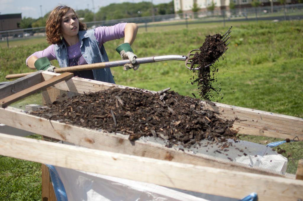 Natasha Weisenbeck ’13, a senior public relations graduate from Clifton, Ill., was a student volunteer on Goshen College’s composting team.