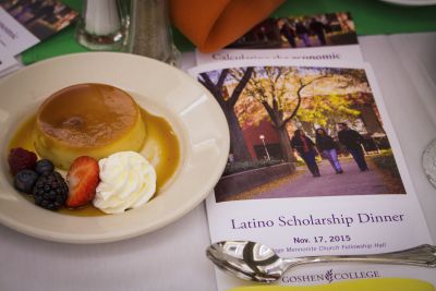 15_1117_LatinoScholarshipDinner29_hs