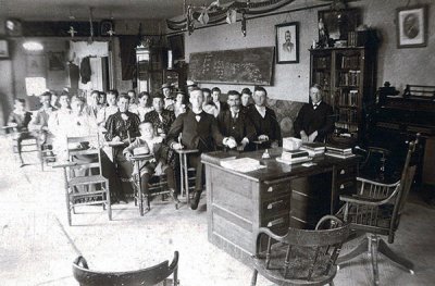 Black and white photo of a classroom full of students
