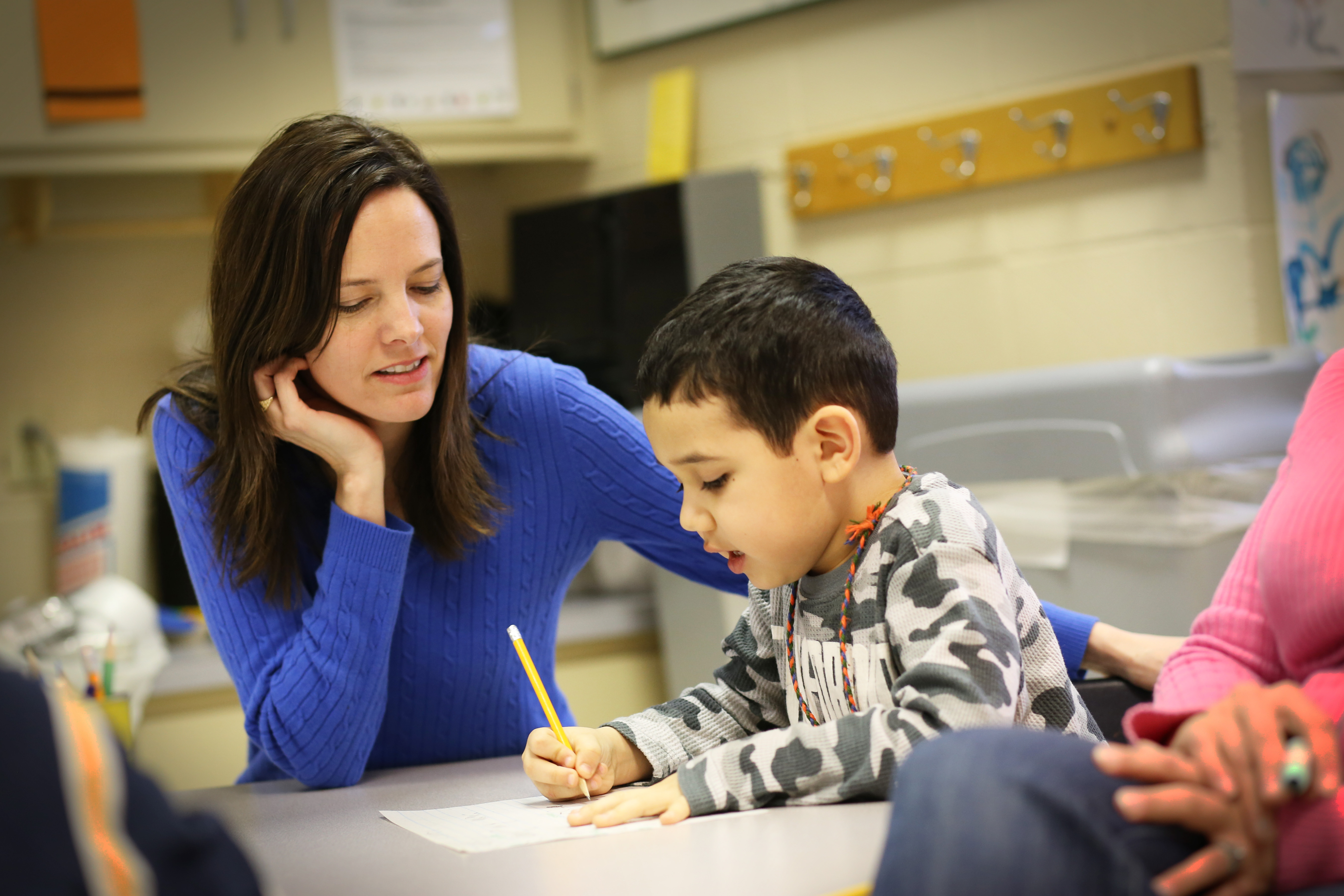 Students in kindergarten lab